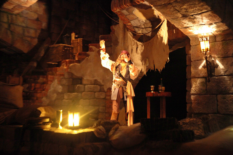 上海迪士尼乐园2天一夜游玩攻略,上海迪士尼2天游玩攻略