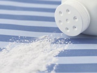 宝宝爽身粉中有滑石粉危害,爽身粉里的氧化锌对身体有危害吗