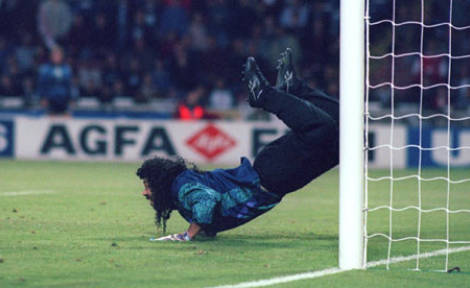 那些足坛精彩瞬间,梅西足球赛场上的搞笑瞬间