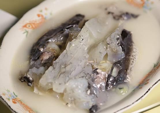 吃鲟鱼、泡温泉、赏美景、玩陶艺···完美周末就这么简单！