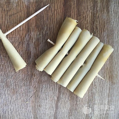 卤干豆腐卷老东北美食,豆腐卷小时候的味道