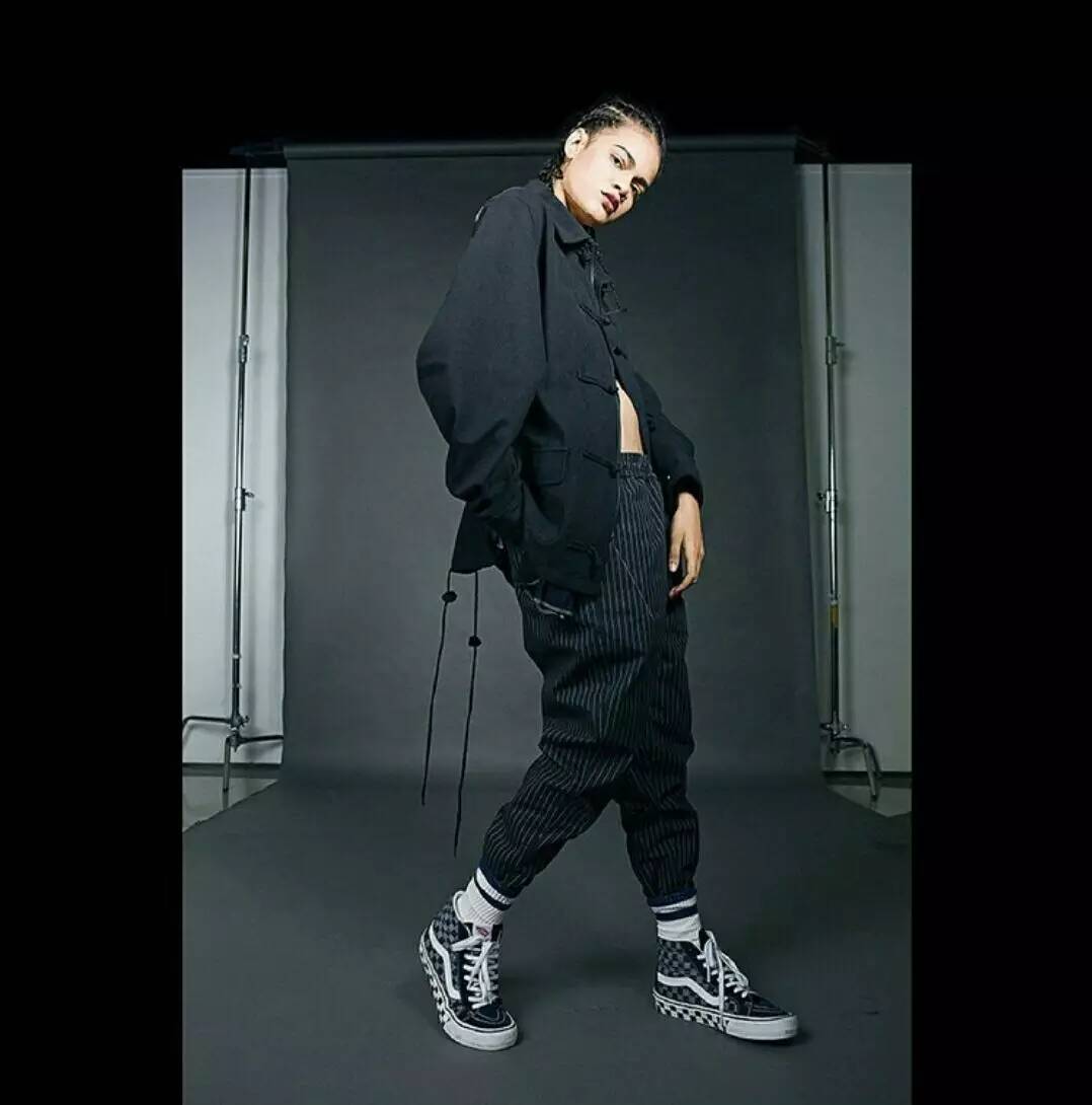 vanssk8-hi怎么搭配,vanssk8-hi偏大还是偏小