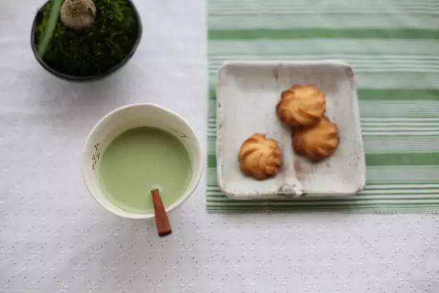 饕餮地铁线｜上海地铁3号线天天坐，原来一路上有这么多美食！坐着地铁一路逛吃！