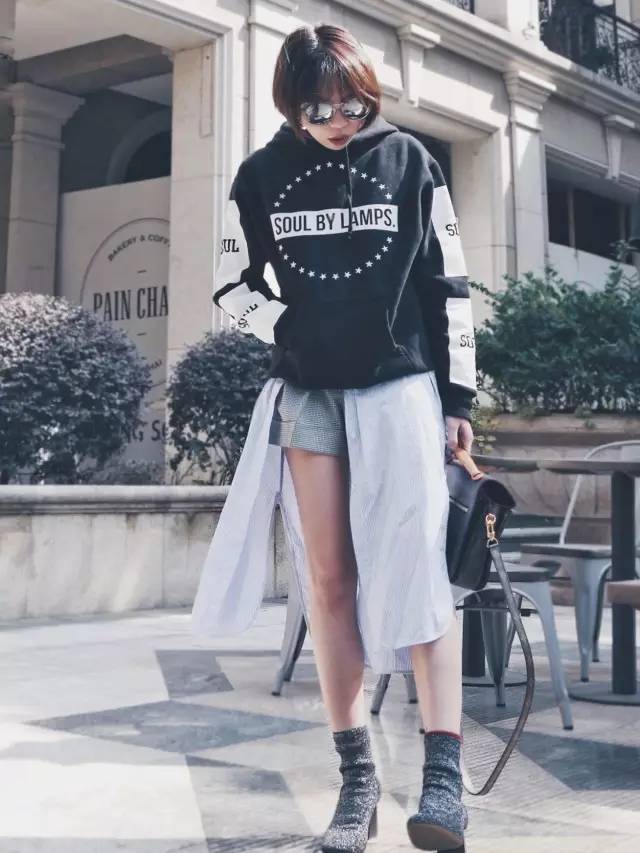 OOTD｜这个春天，要好看的我不止会穿网袜