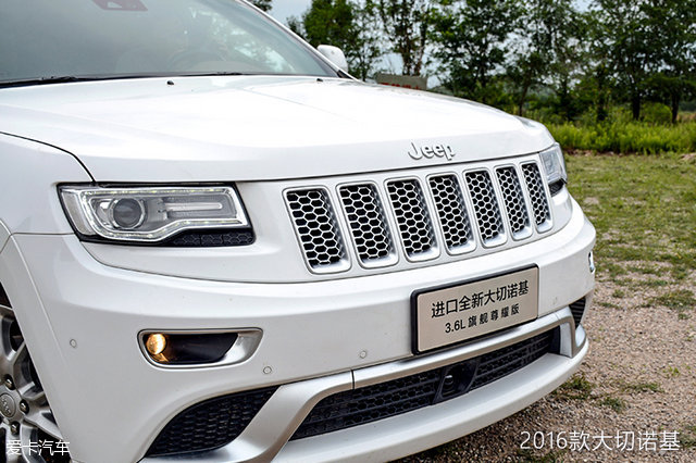 2017版大切诺基,jeep大切诺基3.6试驾视频