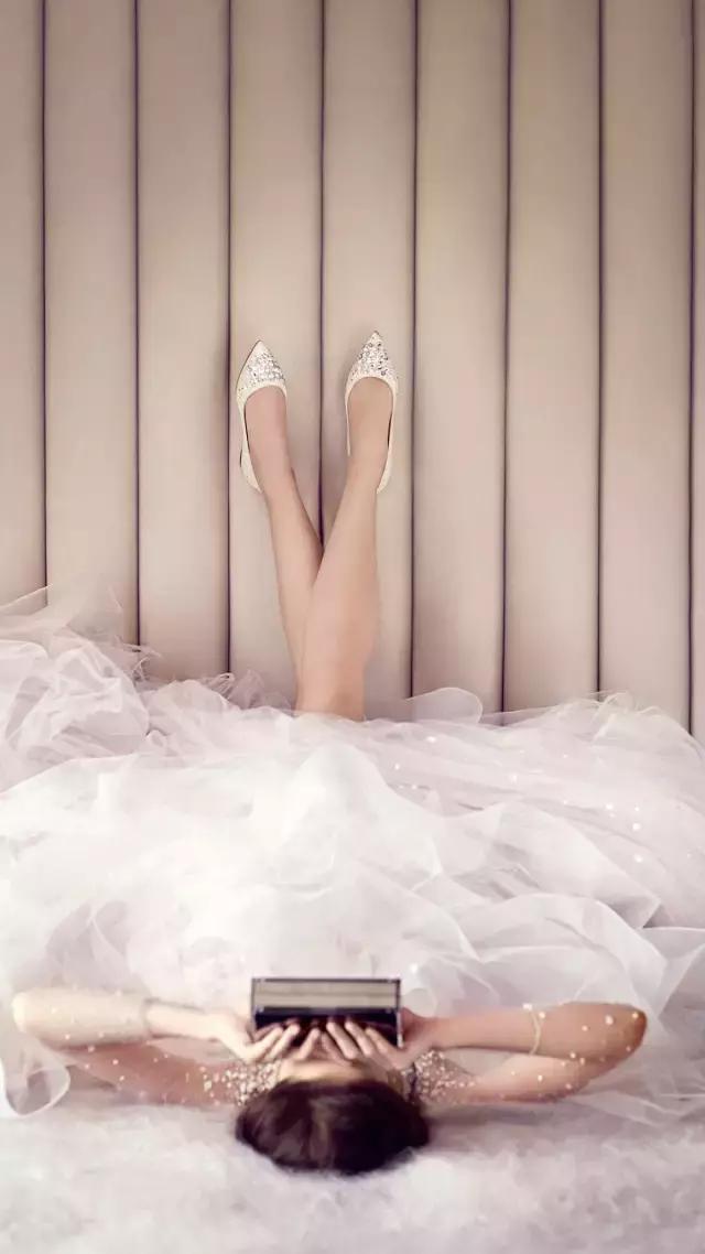 全球十大最美婚鞋品牌,适合脚宽脚胖的红色婚鞋测评