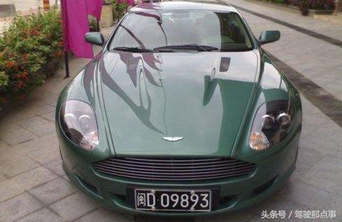 他曾经是中国有名的富二代,350万豪车王思聪