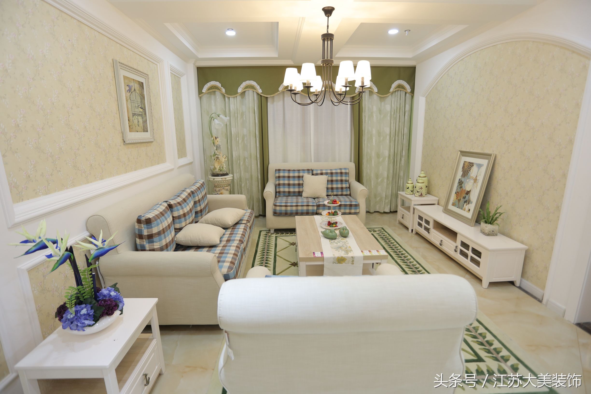 装修被业主好评朋友圈,被邻居装修吵到发朋友圈