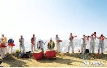 千里的雷声万里的闪意思,千里的雷声万里的闪下一句