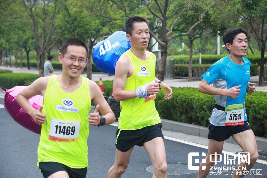 马拉松最佳步幅与身高比例,马拉松训练的方法与技巧