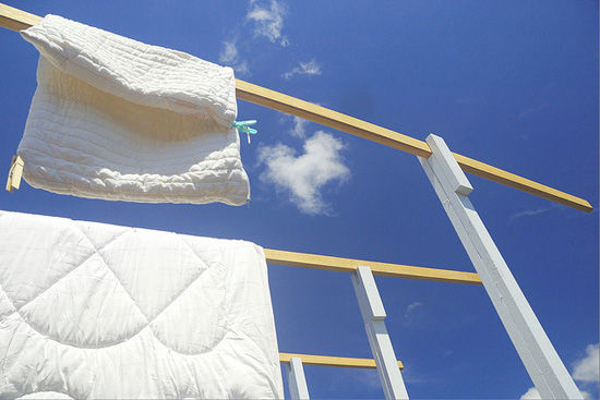 背上和胸前长痘痘男生,男士背上长了痘像是鸡皮疙瘩