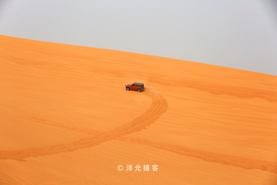 迪拜冲沙是玩什么,迪拜冲沙一点不刺激