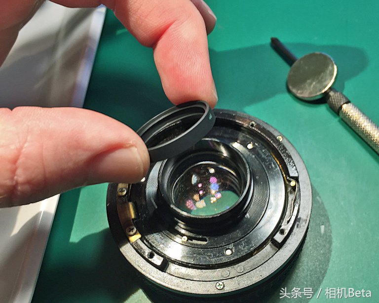 怎么预防镜头发霉,单反镜头发霉拆洗