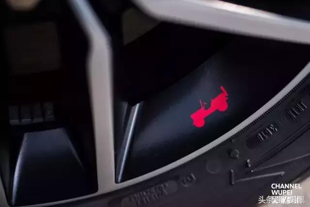 大切诺基算豪车吗,大切诺基算是硬派越野吗