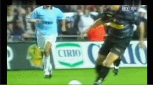 别人说足球是一项运动他们说足球是一种艺术