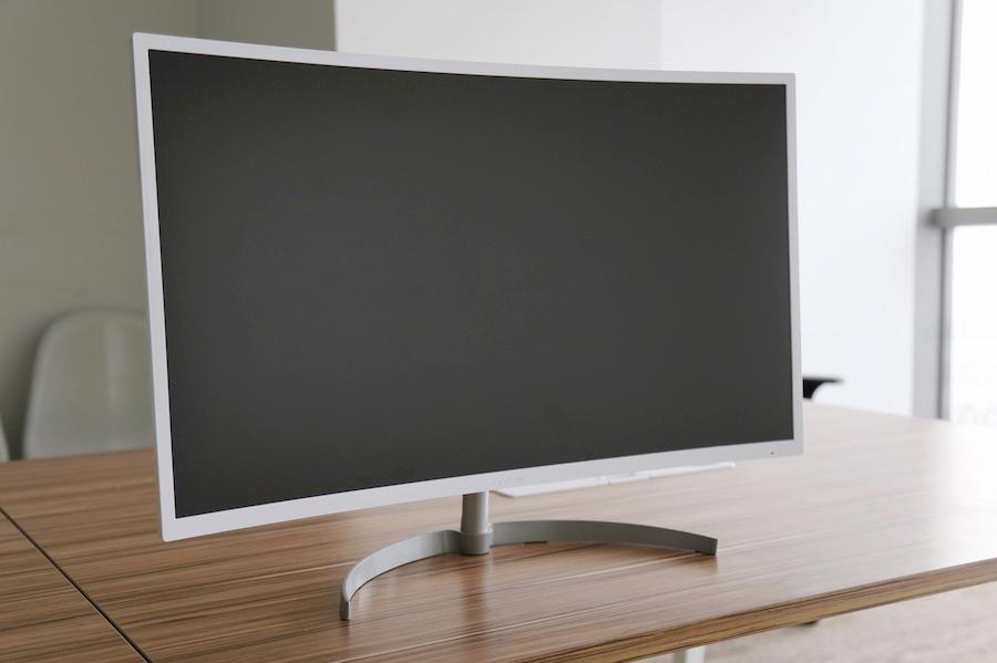 曲面屏显示器看起来真的舒服吗,27寸165hz2k曲面显示屏体验效果