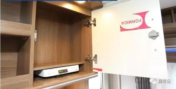 凯伦宾威大通c型房车评测,福特新世代凯伦宾威b型房车