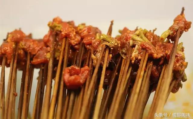 春熙路川剧变脸表演哪家最好,春熙路哪里吃火锅可以看川剧变脸