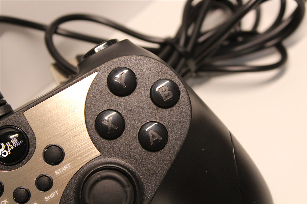 北通蝙蝠3蓝牙手柄,北通蝙蝠三蓝牙游戏手柄连接说明