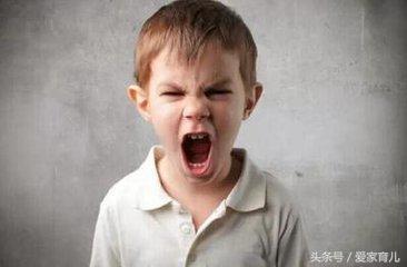 幼儿园里的乖宝宝家里的小魔王，我的孩子怎么了？