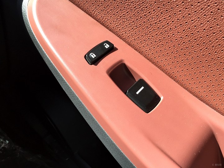 14万公里比亚迪g5,2万多比亚迪g5