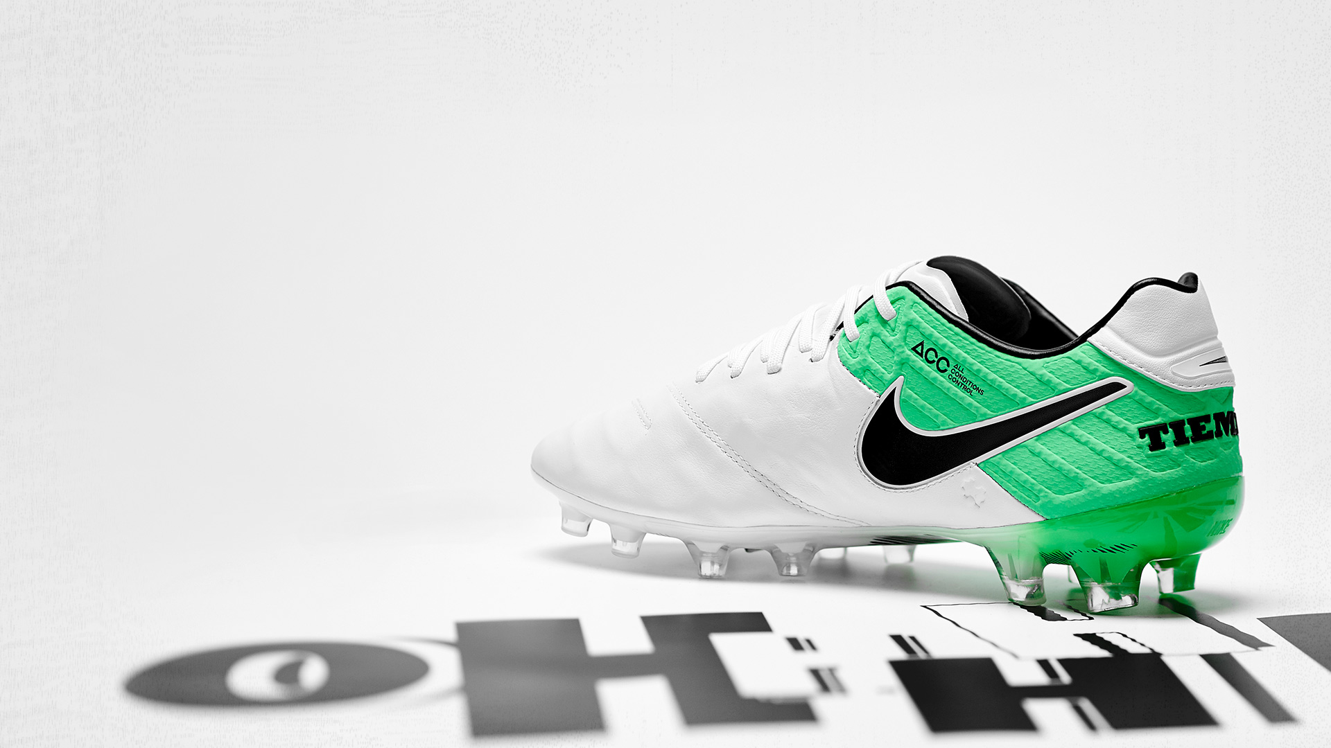 传奇6代中端,6代战靴