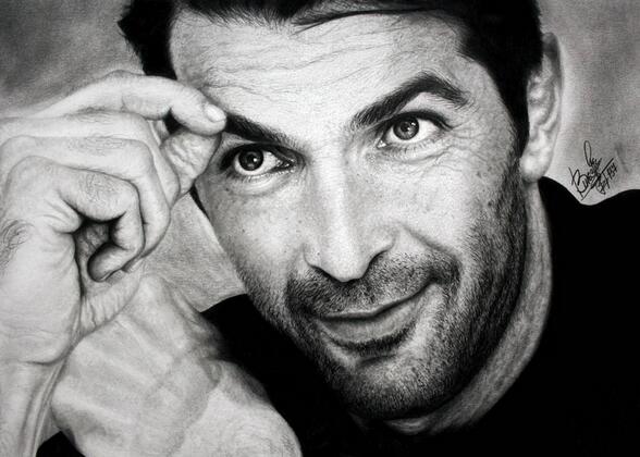 足球球星素描手绘图,足球球星素描头像漫画版