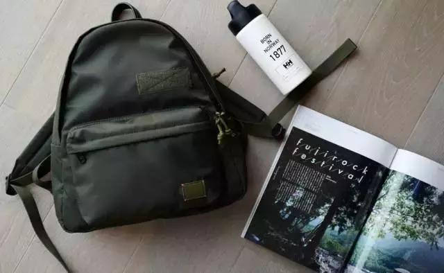 必备单品双肩包,双肩包好看百搭