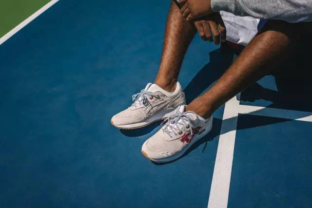 四大跑鞋优劣势综合对比,被严重低估的三款国产跑鞋