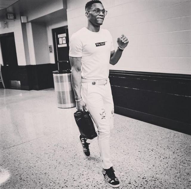 库里获nba首个西决mvp得票,库里获nba首个西决mvp投票