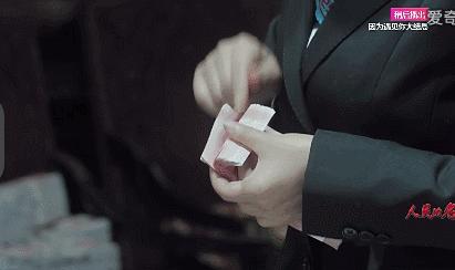 人民的名义七种点钞,人民的名义花式点钞是谁数的