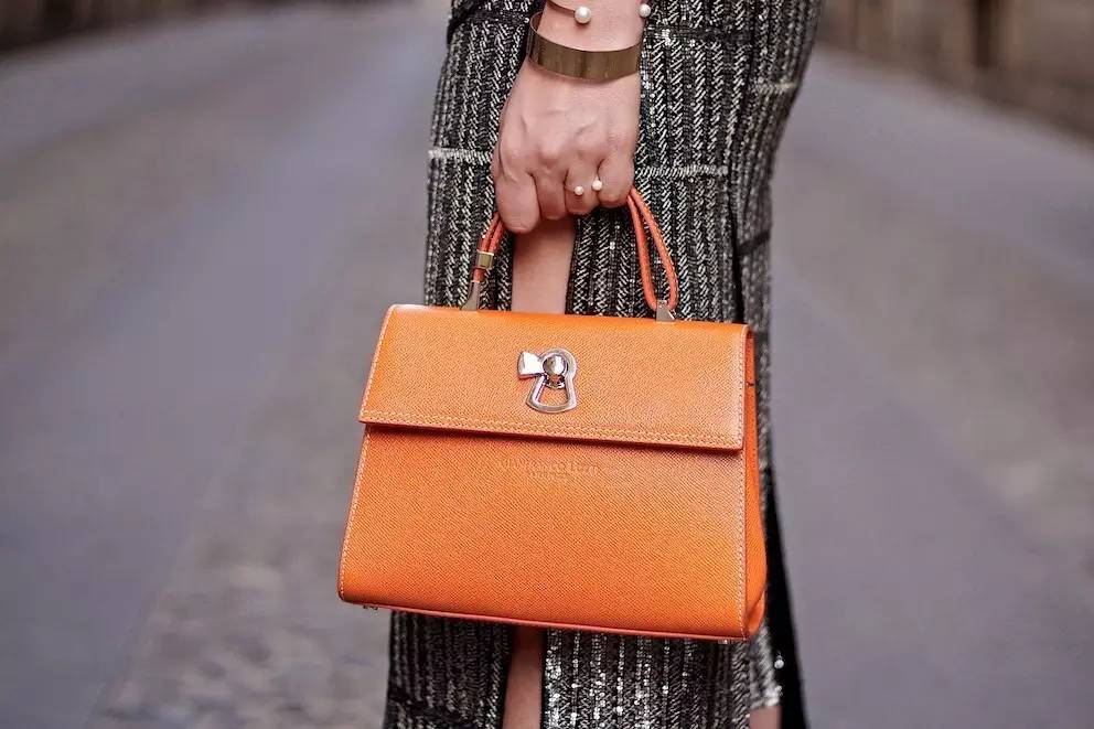 lv包工人,lv皮具工厂