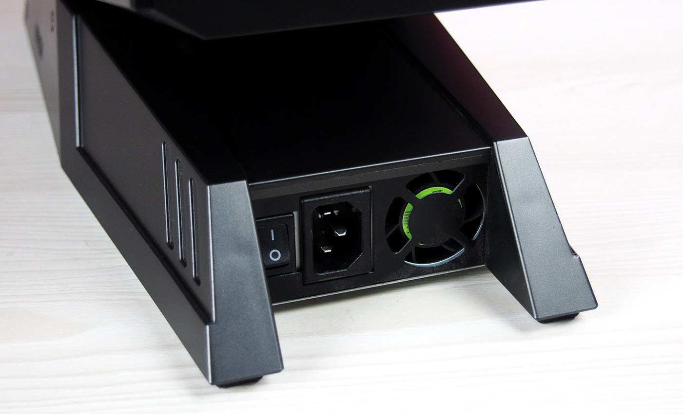 默默地爆发，体验顶级装备的静音有多神奇