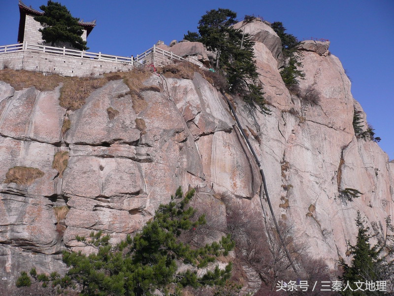 挑战爬长空栈道鹞子翻身,挑战玩鹞子翻身和长空栈道