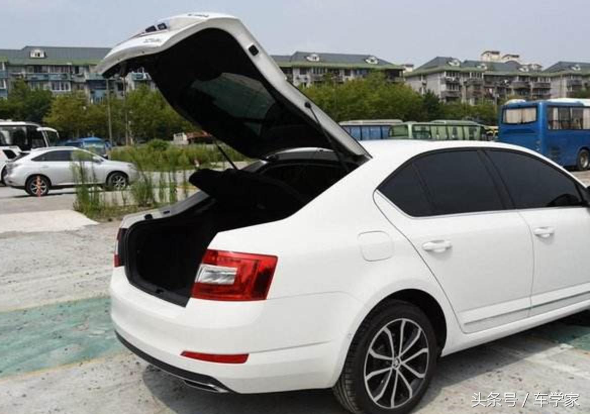 车哥测评10-15万买什么轿车,车哥测评10万买什么新能源车