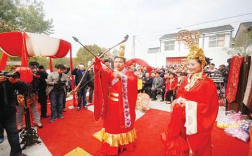 奇怪的结婚习俗,你听说过什么奇怪的结婚风俗