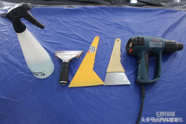 前挡风玻璃裂缝可以用502胶水吗,uv无影胶修补汽车前挡风玻璃裂缝