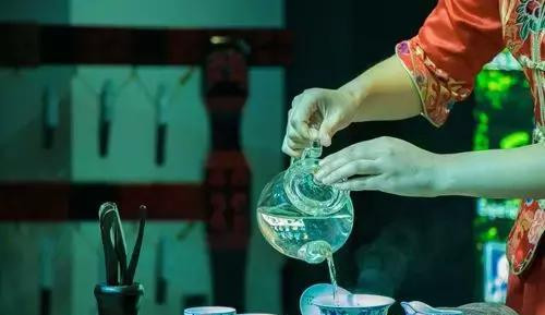 信阳师范学院更名为毛尖大学可好？