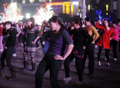 平顶山新建的体育场,河南省平顶山要建新体育场吗