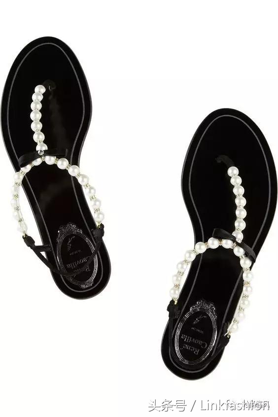 一双鞋,火过大牌包