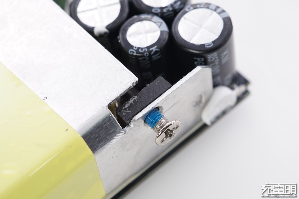 小米充电器33w快充pd,小米官网18w充电器拆解