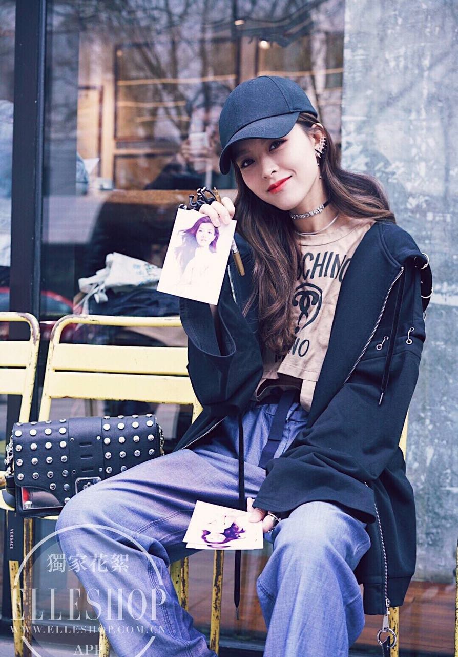 赵薇周迅章子怡红毯,赵薇章子怡百花奖同台不互动