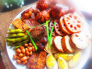 自己做的卤味第二天吃更入味,在家做卤味怎样不发苦