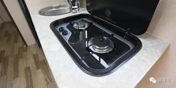 瑞莱克斯拖挂房车配置表,江苏瑞莱克斯拖挂房车