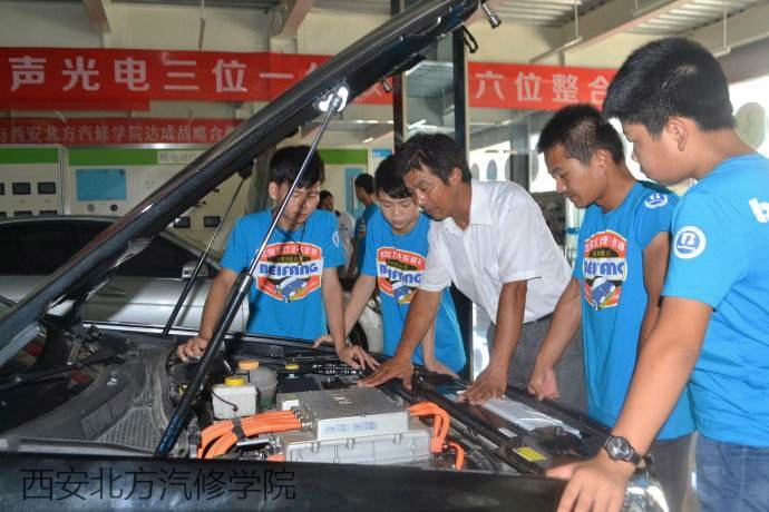 西安学汽修排名,西安学汽修到哪里学