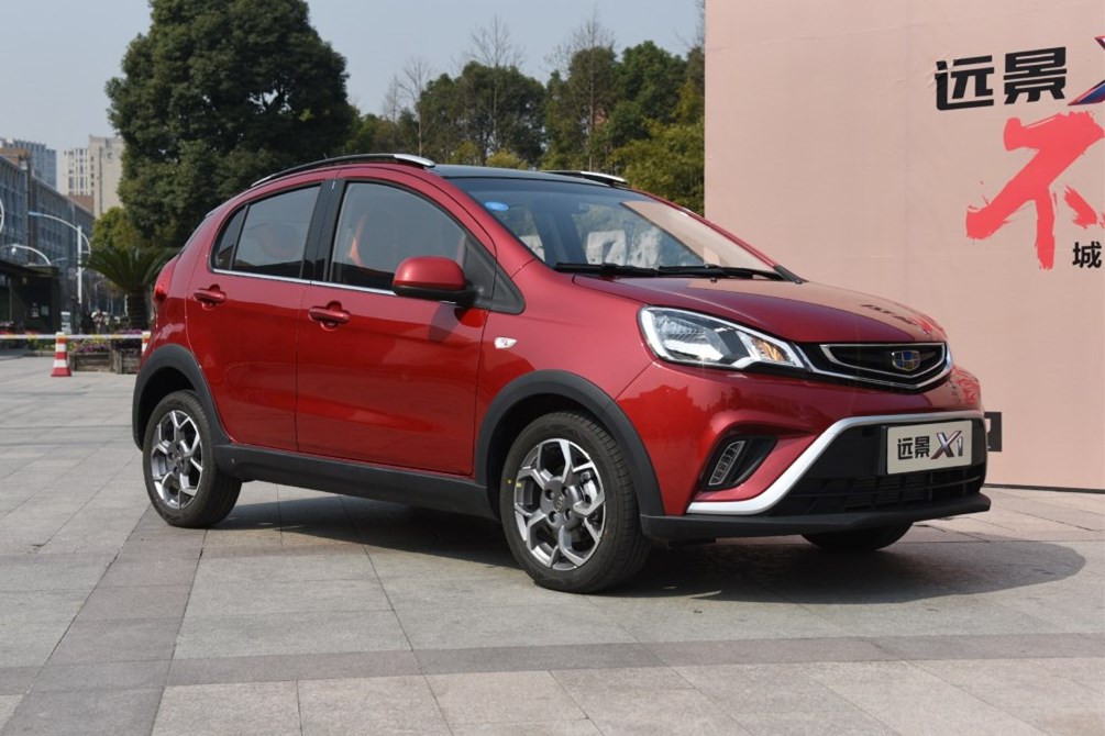 吉利远景x12017款天窗,吉利远景x1自动挡价格带天窗