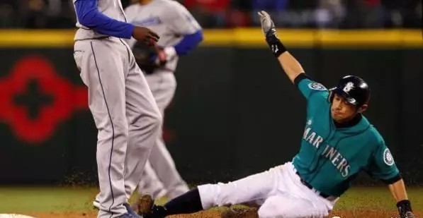 铃木一朗数据,铃木一郎是哪个位置