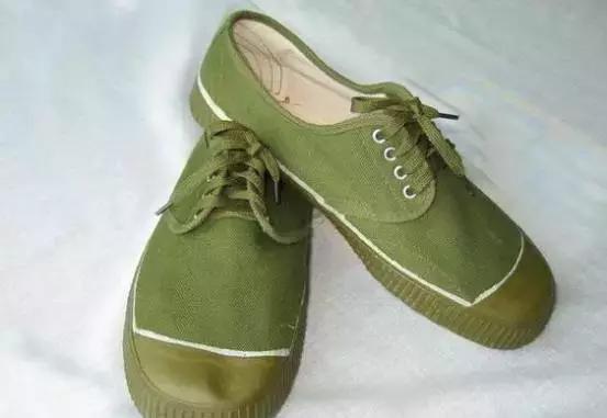 中国军人装备大全,中国军人的装备有哪些