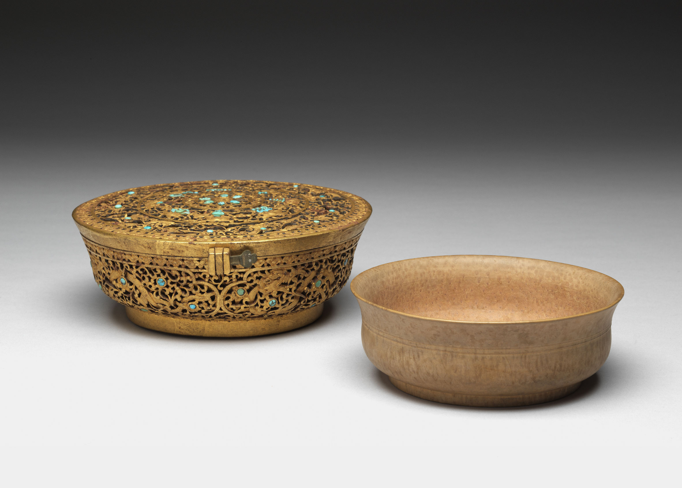 “贵贵琳琅-游牧人”台北故宫院藏清代蒙回藏金银器展