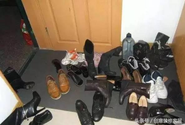 鞋柜一点也不实用,鞋柜不够用怎么办